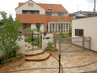 ��ʌ��t�����̓쉢���@�K�[�f�����[��